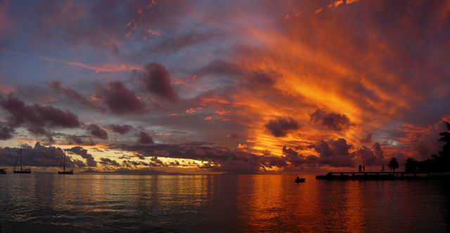 puesta sol Huahine puesta sol Huahine